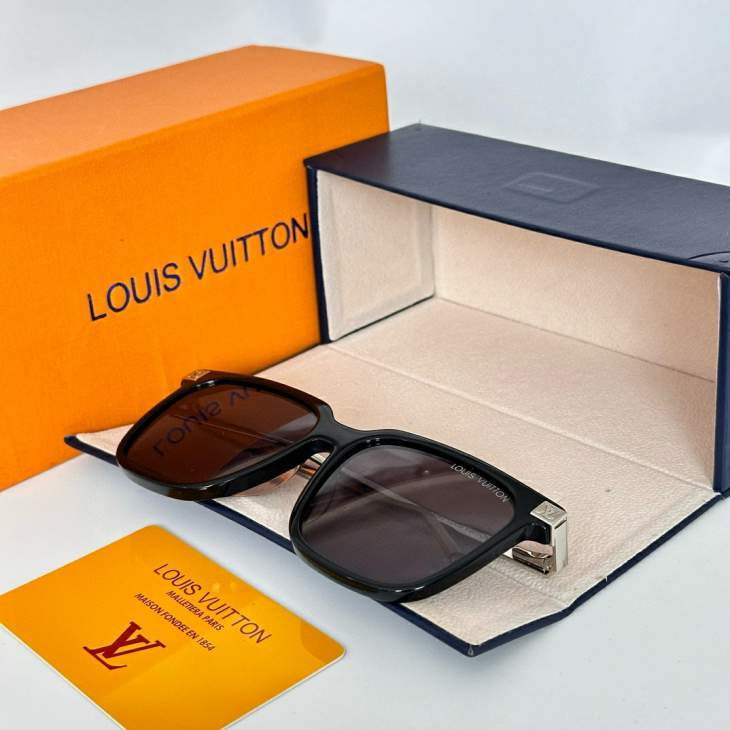 Picture of Louis Vuitton Sunglasses _SKUfw76720382fw